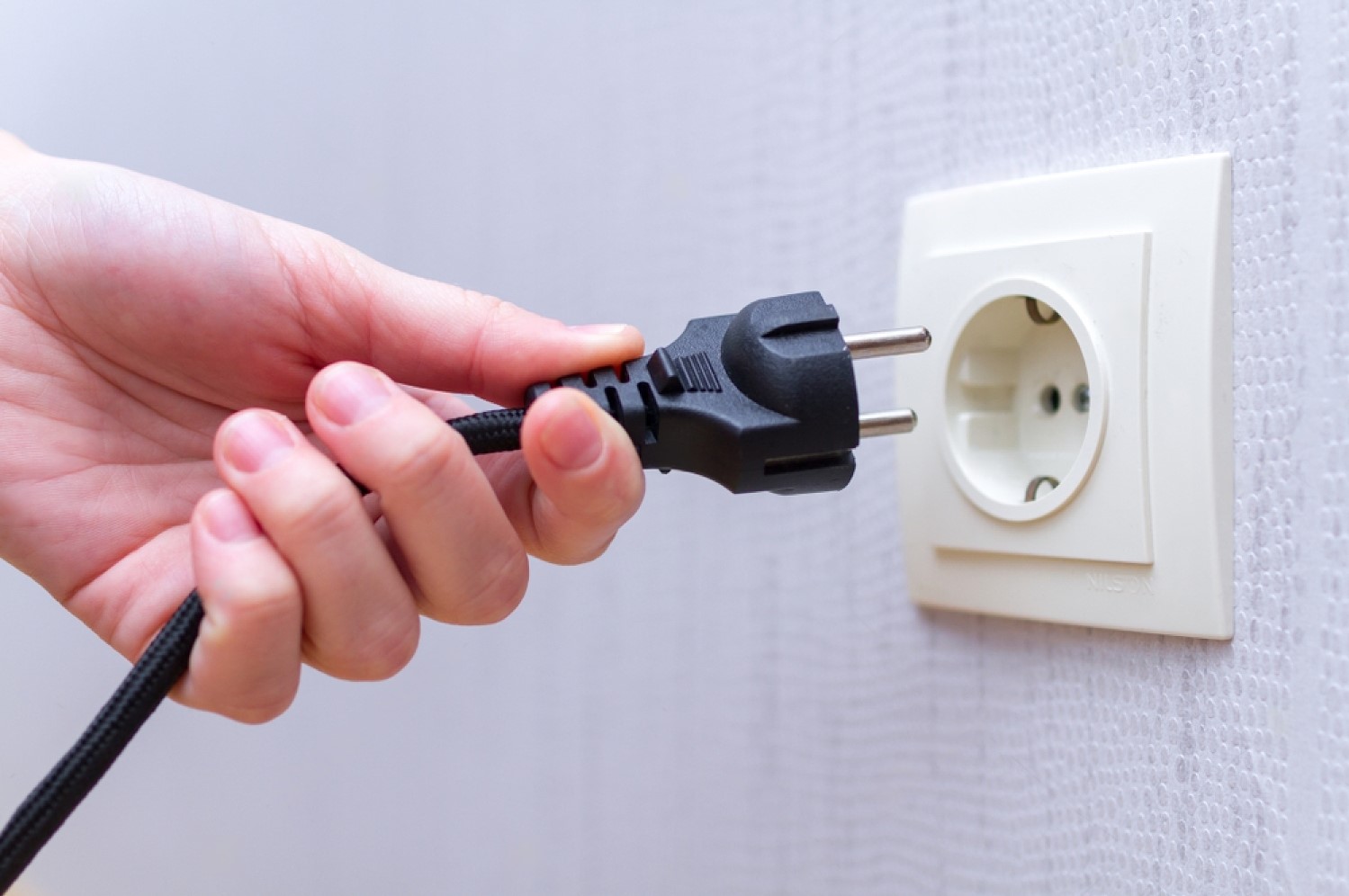 Греется вилка бойлера