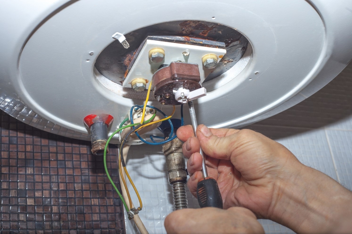 Слабый напор воды